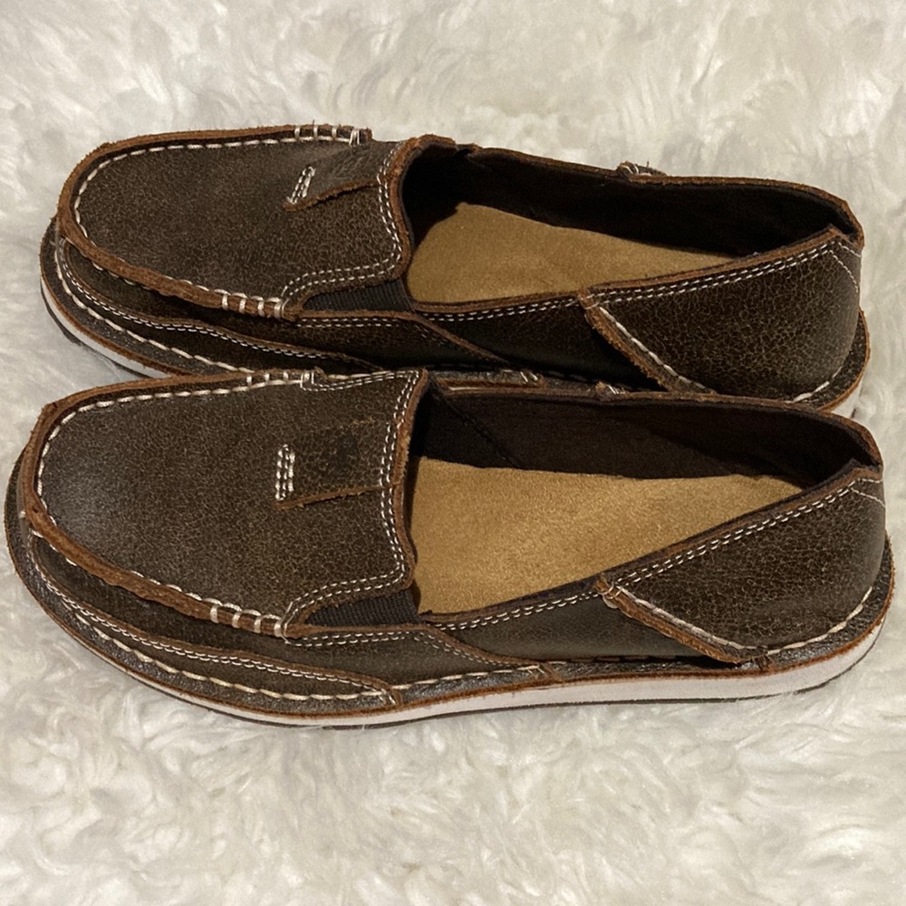 Ariat women’s shoes